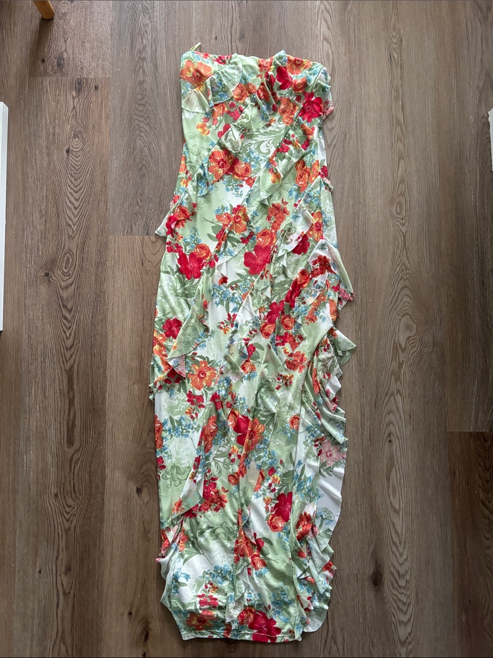 THIRTY/THIRTY maxi Floral Dress in Light Green with Multicolor Floral